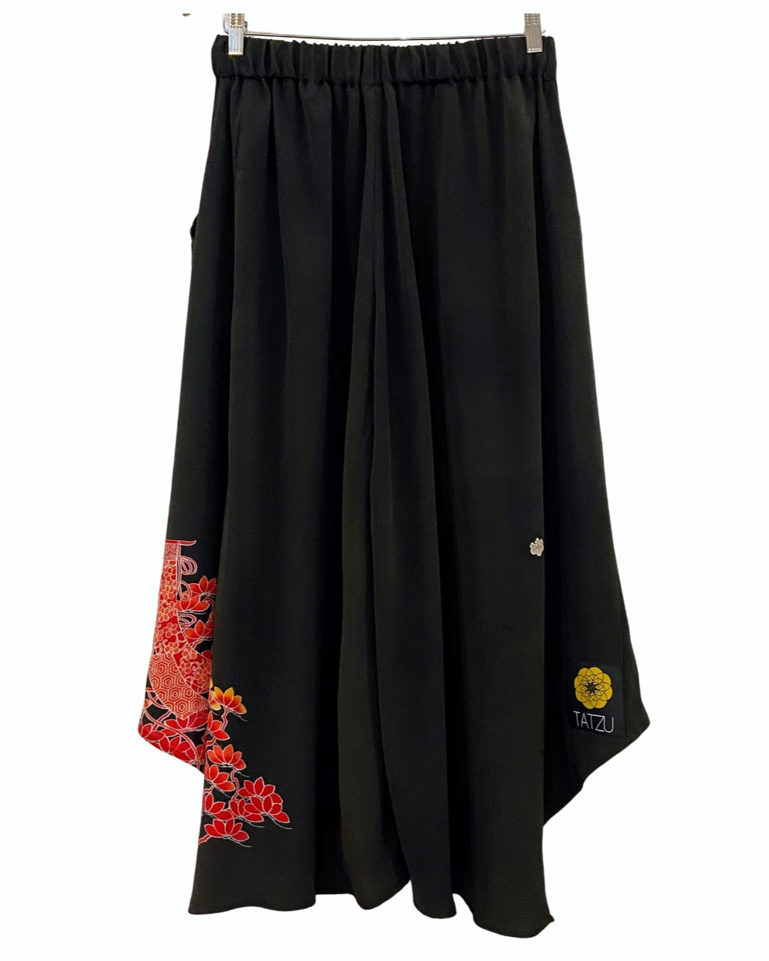 TATZU 黒留袖リメイク サルエルワイドパンツ / Remade Kurotomesode Sarouel Wide Pant | Made to Order