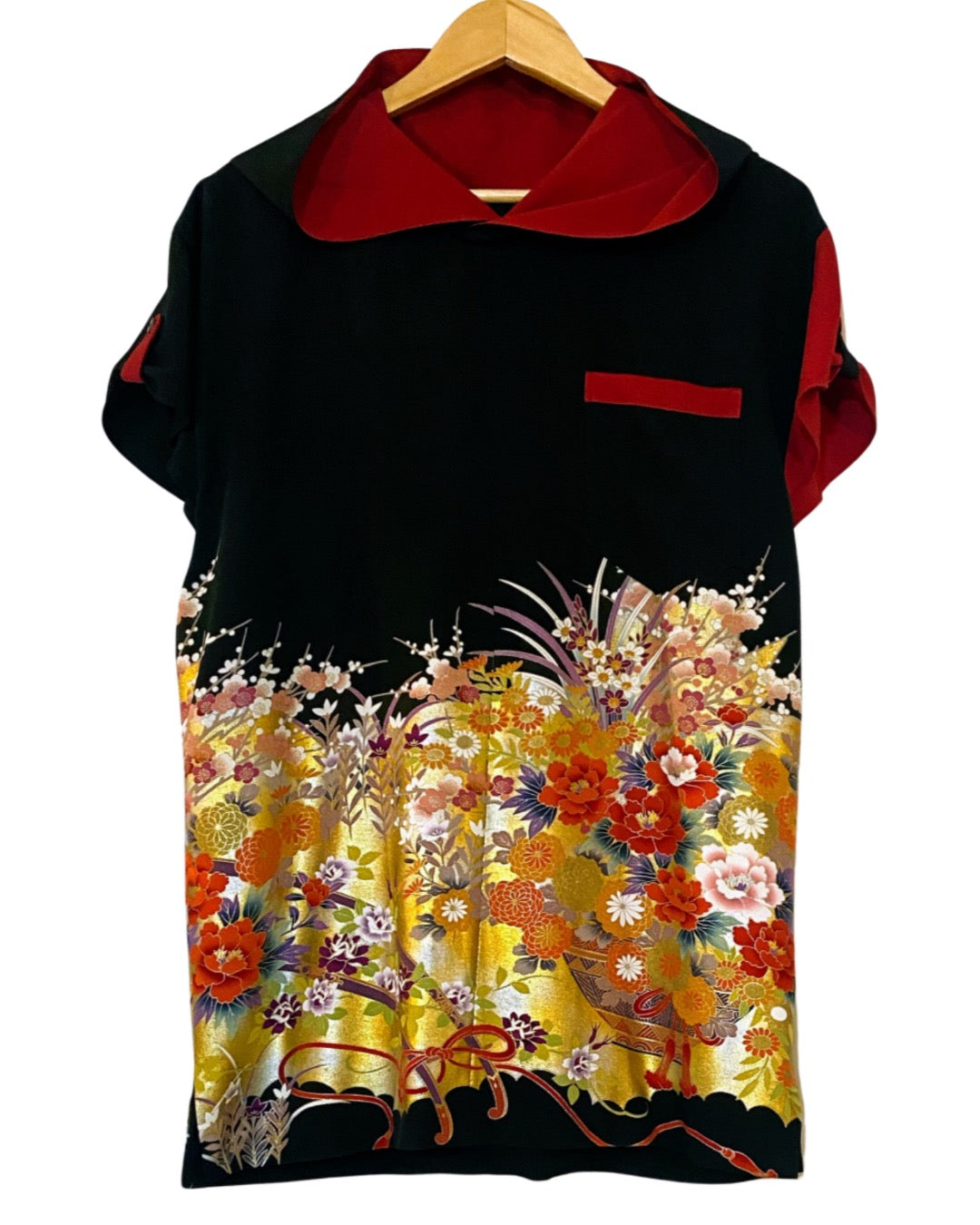 TATZU 黒留袖リメイク プルオーバーパーカー / Remade Kurotomesode Pullover Hoodie | Made to Order