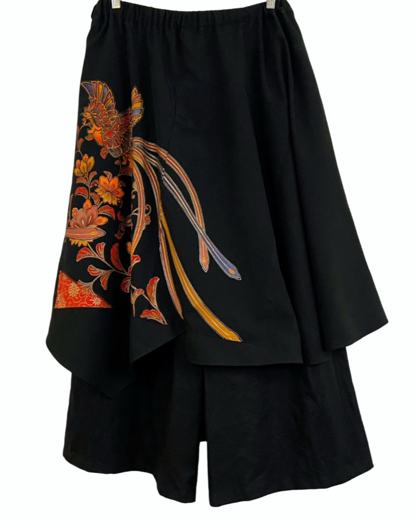 TATZU 黒留袖リメイク アシンメトリー ドレープレイヤード スカート＆パンツ / Remade Kurotomesode Asymmetric Draped Layered Skirt & Pants | Made to Order