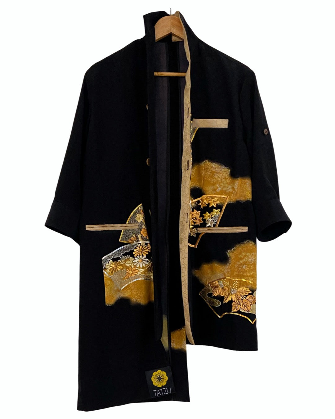 TATZU 黒留袖リメイク スタンドカラー アシンメトリー ロング