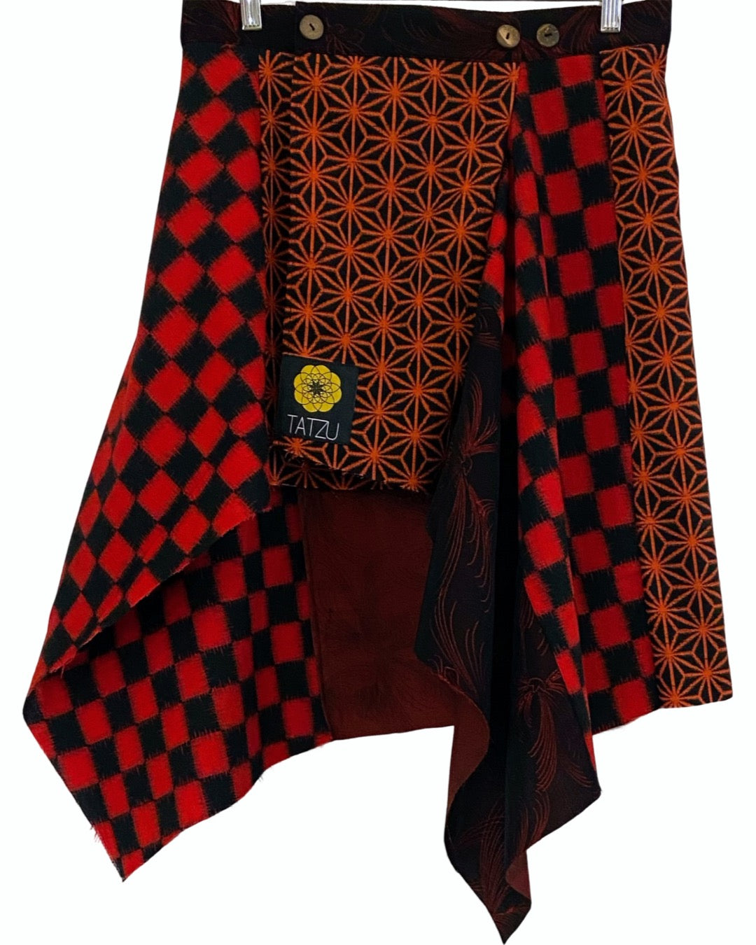TATZU 着物リメイク アシンメトリー レイヤード 巻きスカート｜Crimson Check Rebellion / Remade Kimono Asymmetry Layered Wrap Skirt