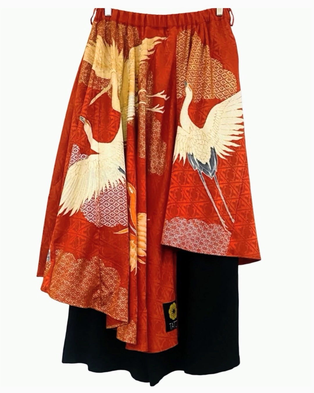 NEO SAMURAI Asymmetric Drape Skirt Pants | Vermilion × Cranes