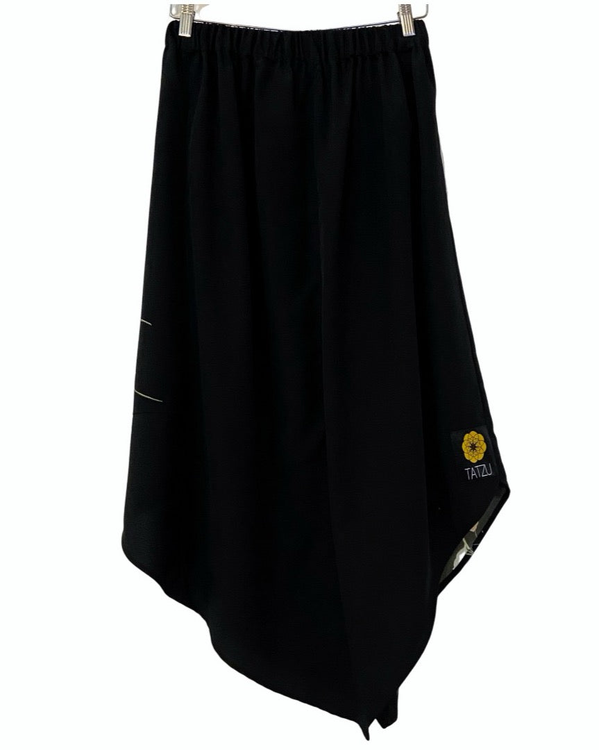 TATZU 黒留袖リメイク アシンメトリー ドレープレイヤード スカート - Edition Ⅱ / Remade Kurotomesode Asymmetry Drape Layered Skirt