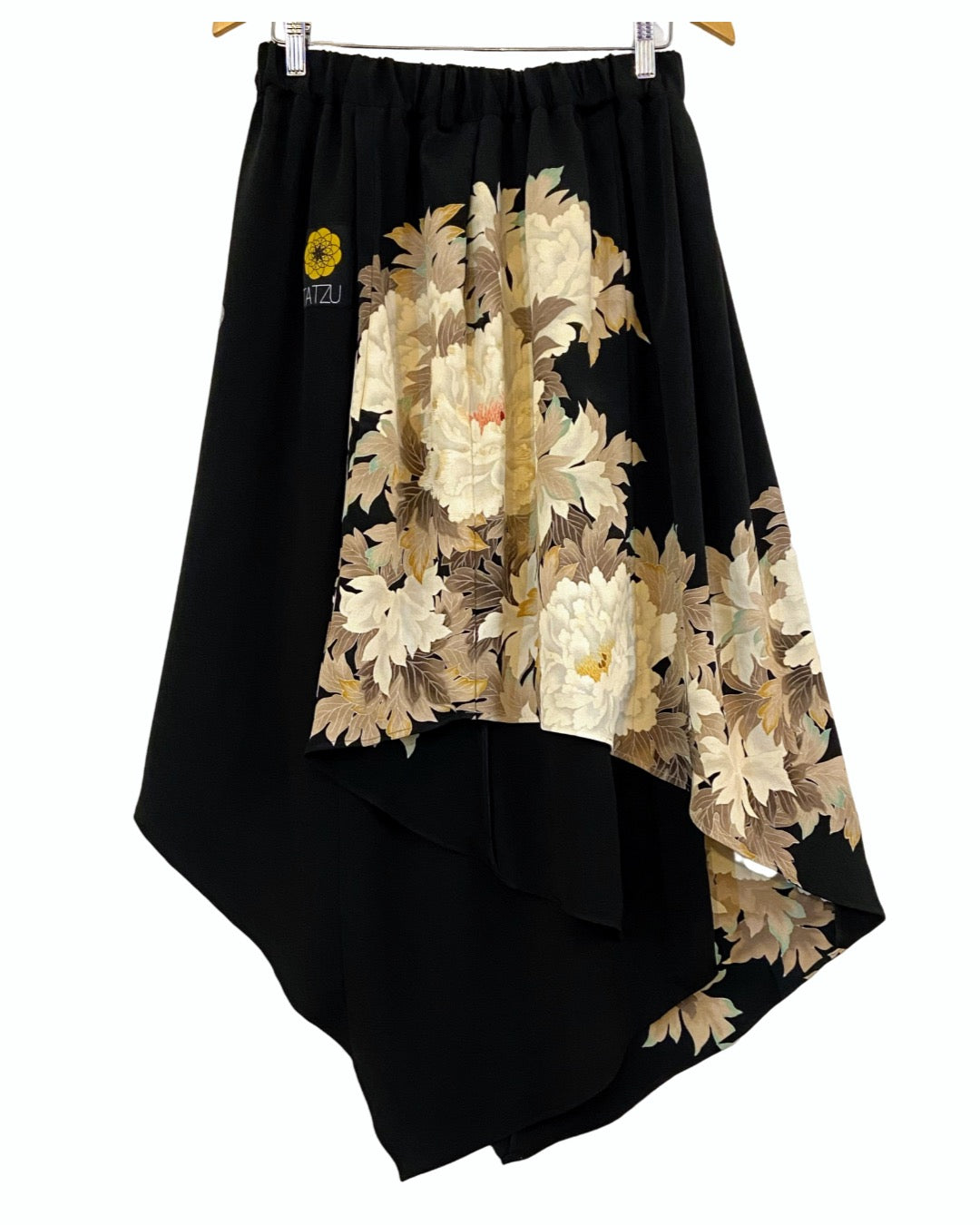 TATZU 黒留袖リメイク アシンメトリー ドレープレイヤード スカート - Edition I / Remade Kurotomesode Asymmetry Drape Layered Skirt