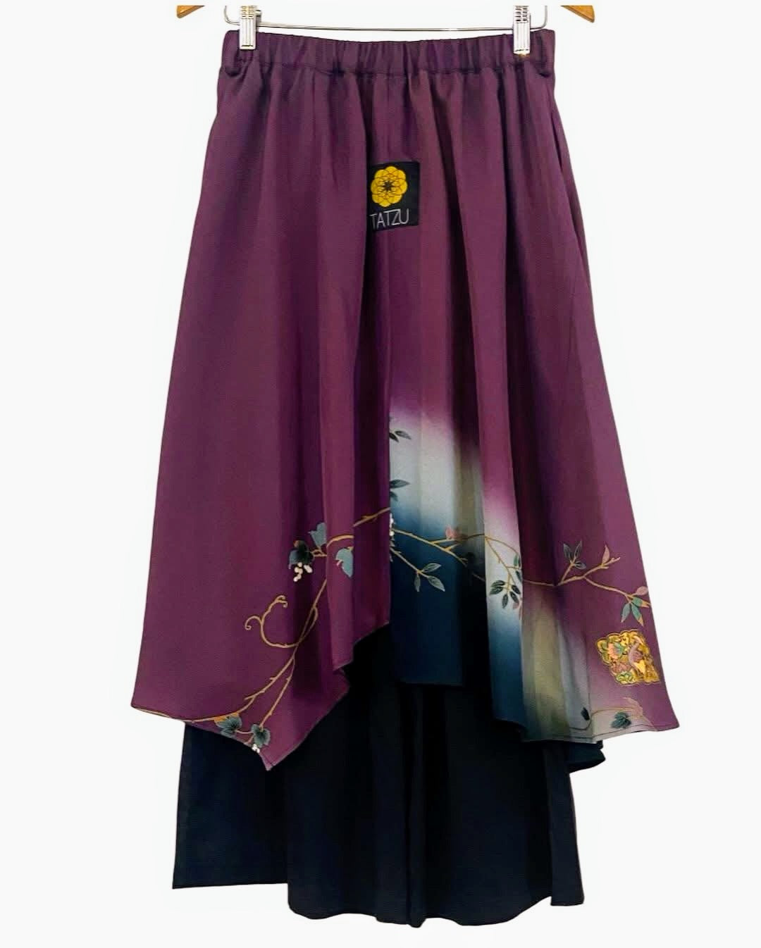 NEO SAMURAI アシンメトリー ドレープ スカートパンツ｜ワインブラック × 草花
