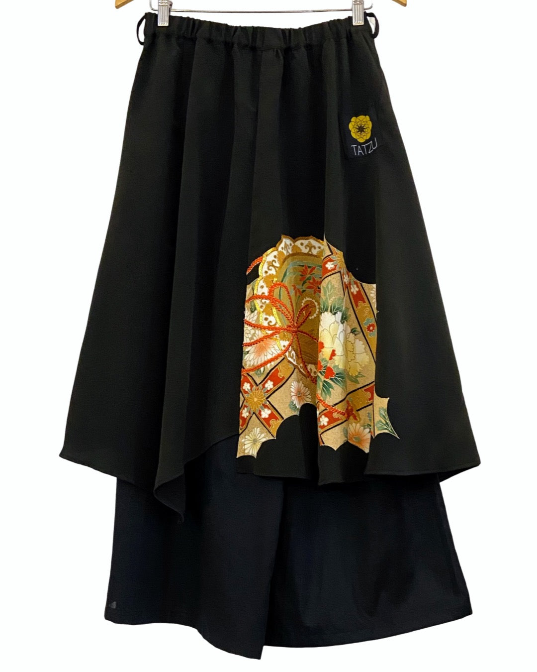 TATZU 黒留袖リメイク アシンメトリー ドレープレイヤード スカート&パンツ - Edition I / Remade Kurotomesode Asymmetry Drape Layered Skirt