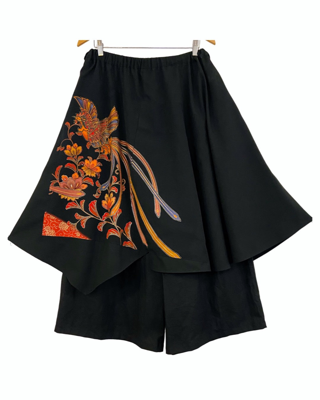 TATZU 黒留袖リメイク アシンメトリー ドレープレイヤード スカート＆パンツ / Remade Kurotomesode Asymmetric Draped Layered Skirt & Pants | Made to Order