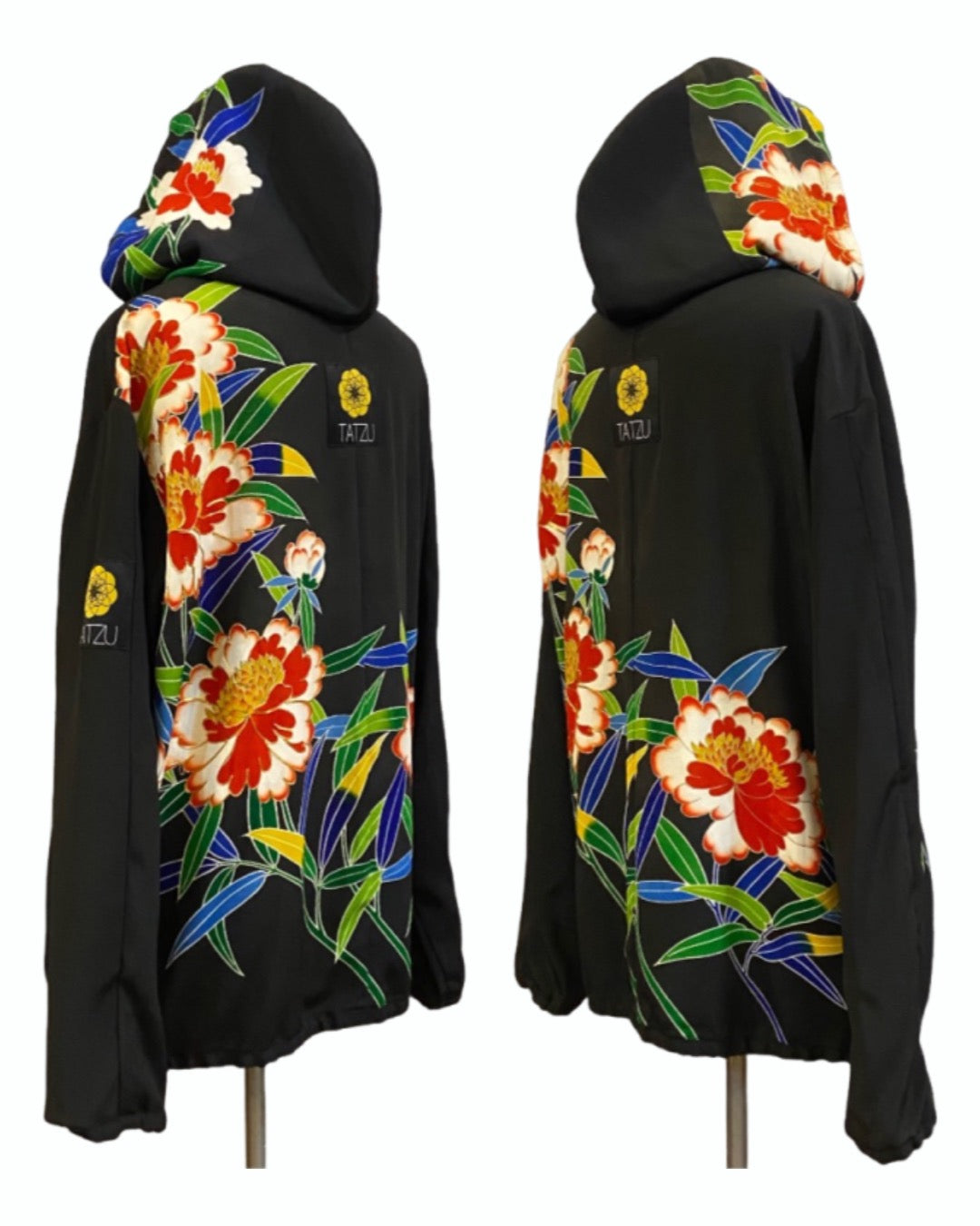TATZU 黒留袖リメイク ジップパーカー｜Crimson Camellia Nocturne / Remade Black Tomesode Kimono Zipper Hoodie