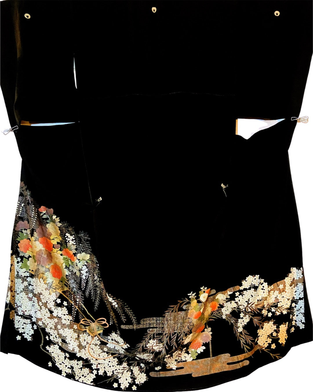 TATZU 黒留袖リメイク アシンメトリー ドレープレイヤード ワイドスカート インナーパンツ付  / Remade Kurotomesode Asymmetric Draped Layered Wide Skirt with Pants｜Made to Order