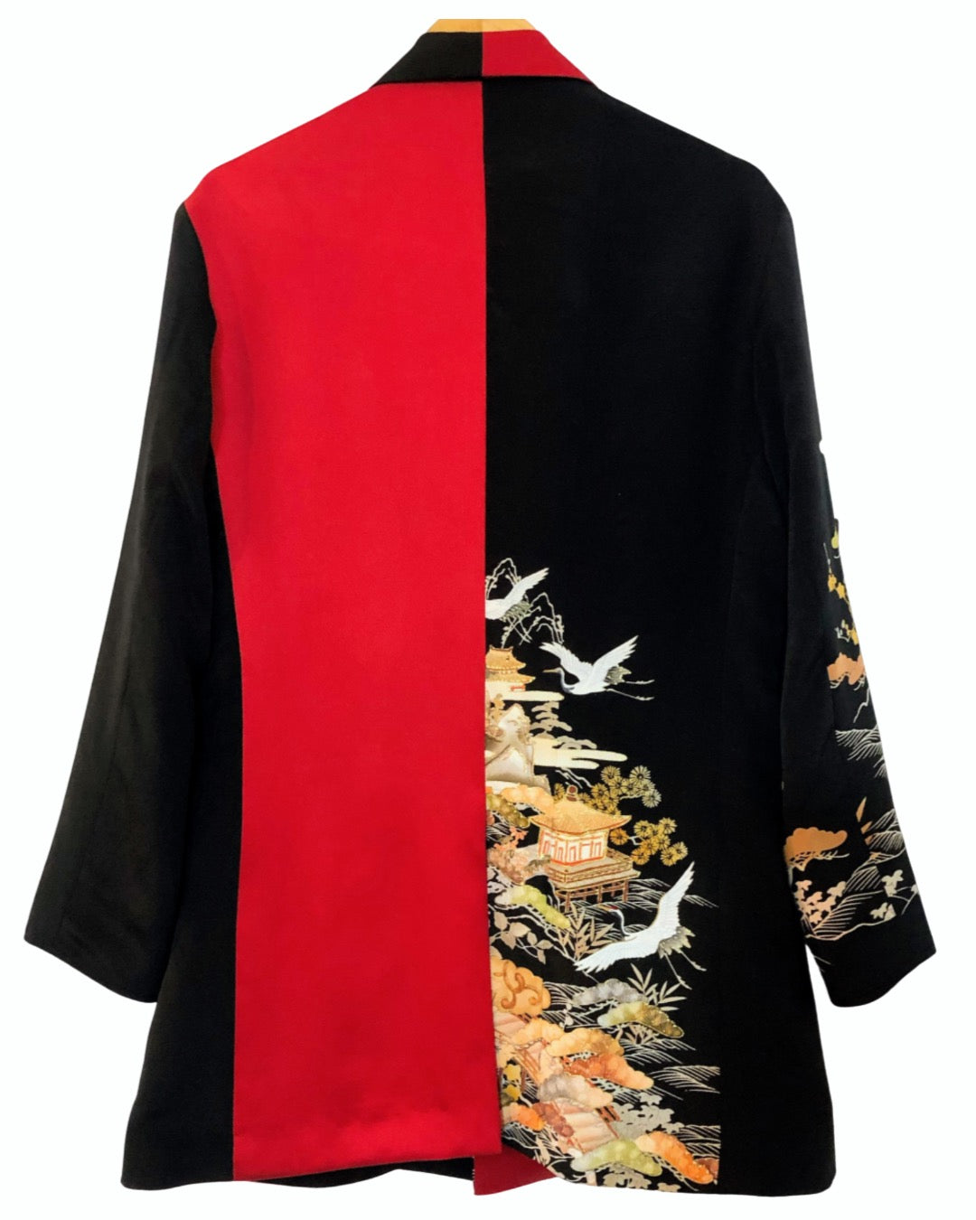 TATZU 黒留袖リメイク ノッチドラペルカラー バイカラー ジャケット｜Scarlet Divide Crane / Remade Black Tomesode Kimono Notch Lapel Collar Bi-color Jacket
