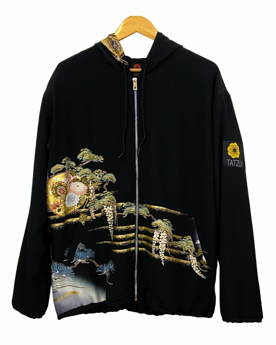 TATZU Remade Black Tomesode Kimono Zipper Hoodie｜Midnight Pine Reverie
