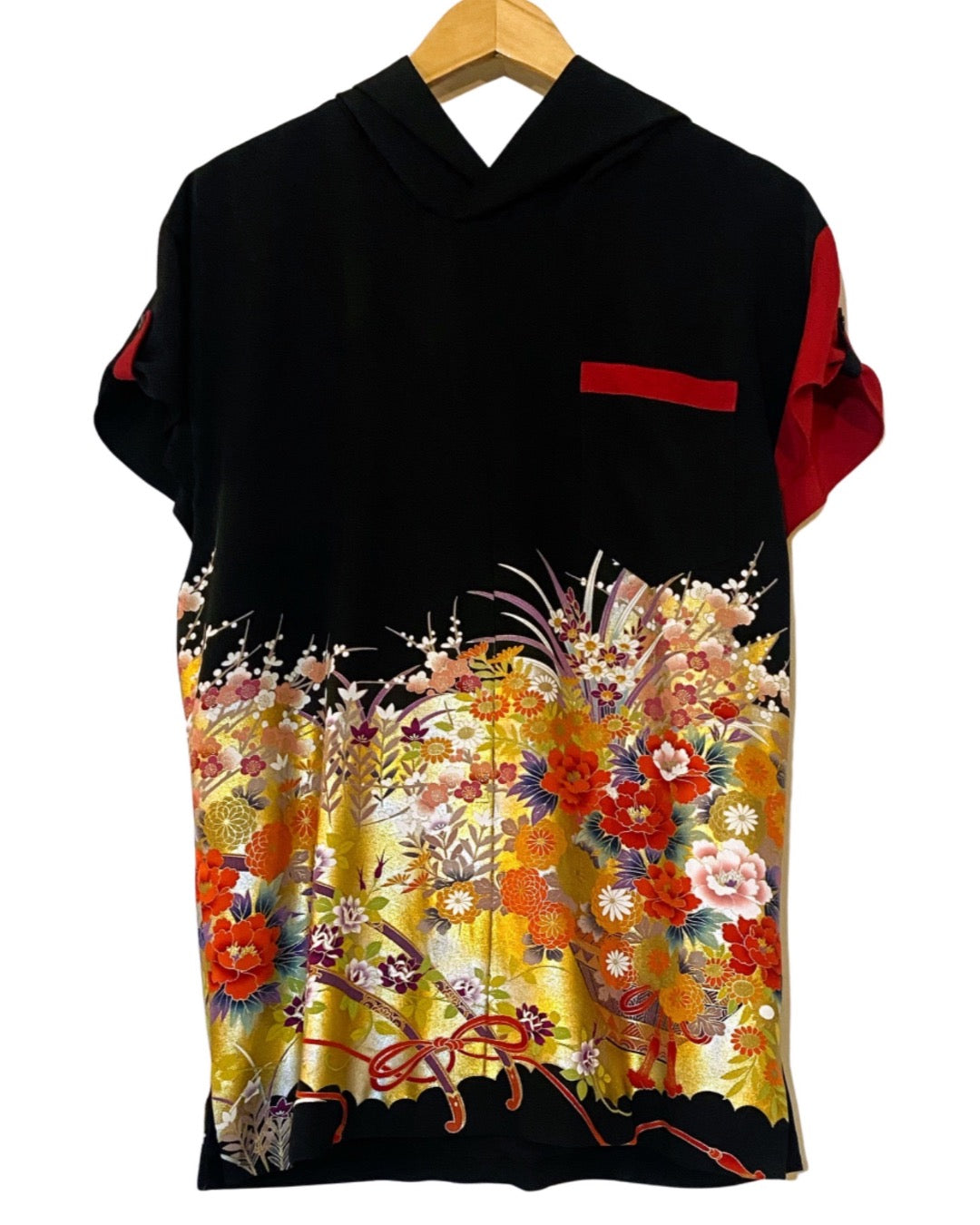 TATZU 黒留袖リメイク プルオーバーパーカー / Remade Kurotomesode Pullover Hoodie | Made to Order