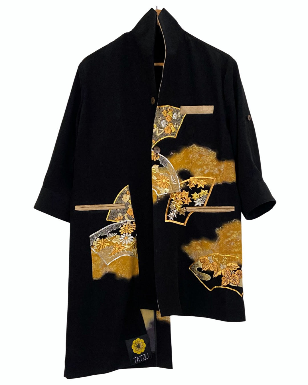 TATZU 黒留袖リメイク スタンドカラー アシンメトリー ロング