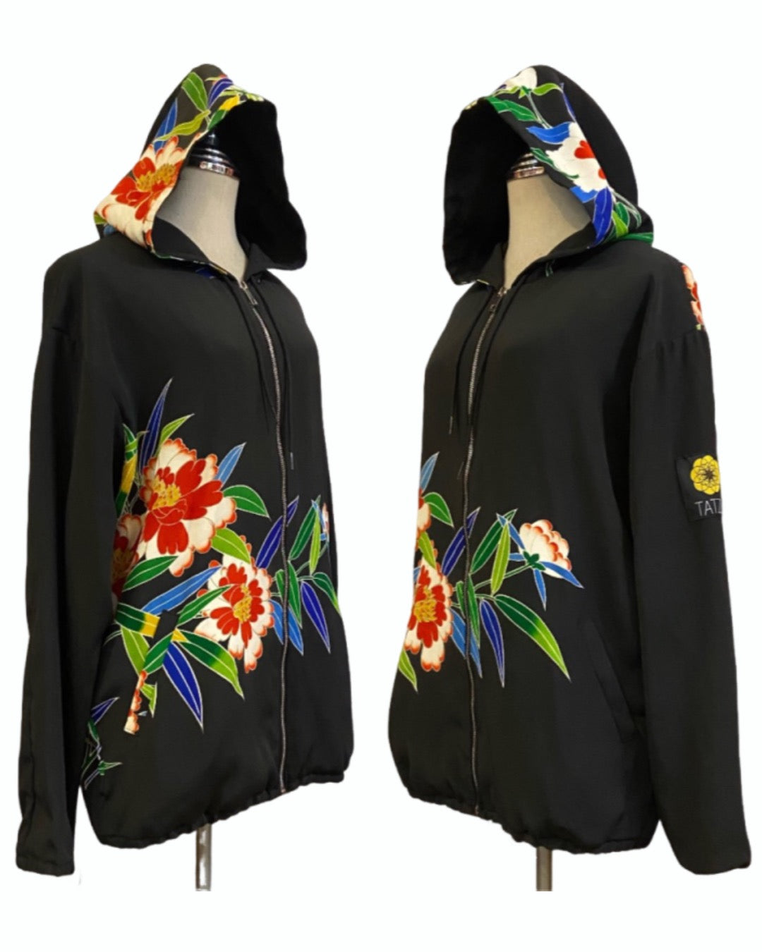 TATZU 黒留袖リメイク ジップパーカー｜Crimson Camellia Nocturne / Remade Black Tomesode Kimono Zipper Hoodie