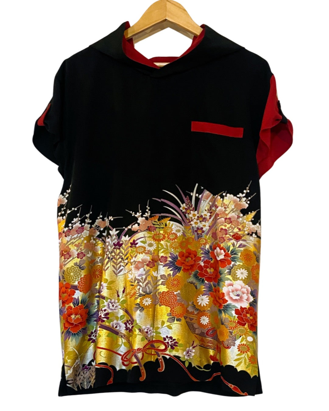 TATZU 黒留袖リメイク プルオーバーパーカー / Remade Kurotomesode Pullover Hoodie | Made to Order