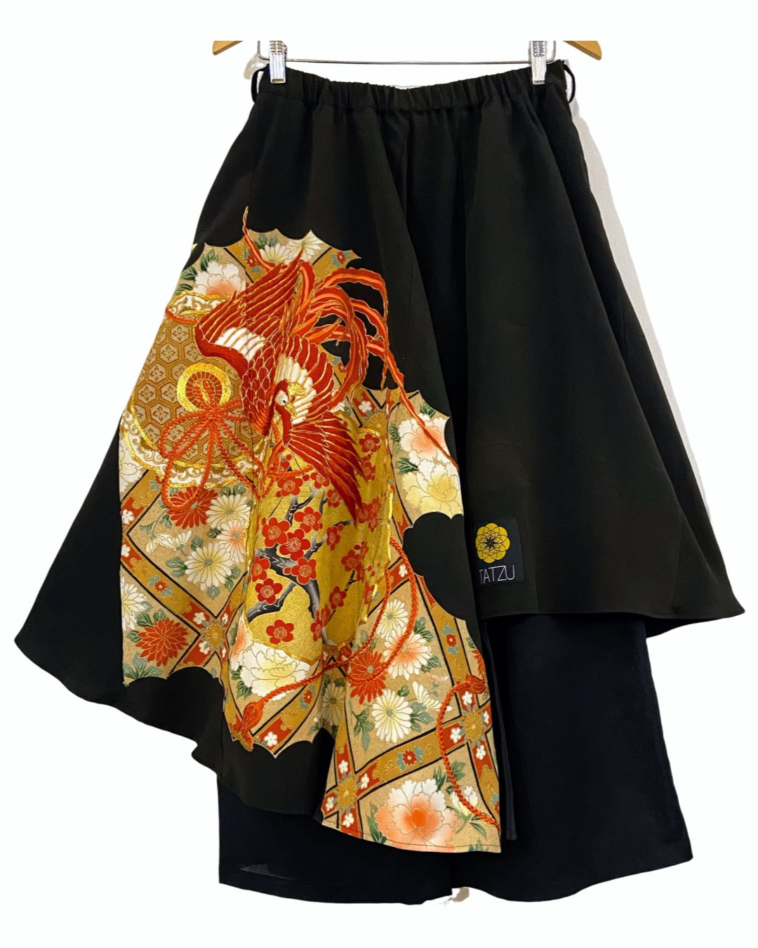 TATZU 黒留袖リメイク アシンメトリー ドレープレイヤード スカート&パンツ - Edition I / Remade Kurotomesode Asymmetry Drape Layered Skirt