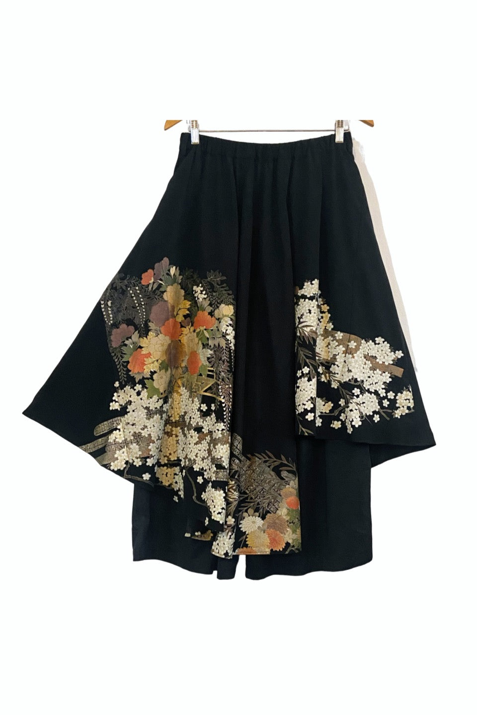 TATZU 黒留袖リメイク アシンメトリー ドレープレイヤード スカート＆パンツ / Remade Kurotomesode Asymmetric Draped Layered Skirt & Pants | Made to Order